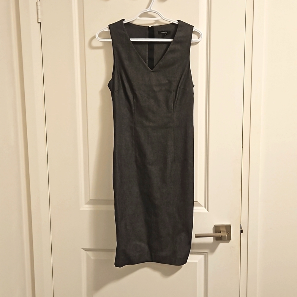 Grey dress